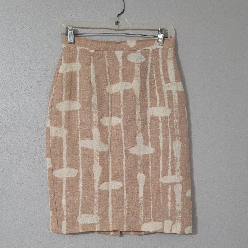 Chic Patterned Pencil Skirt in Tan and Cream